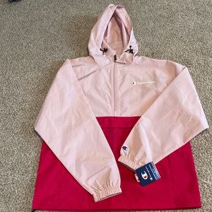 Champion Women’s packable jacket with hood